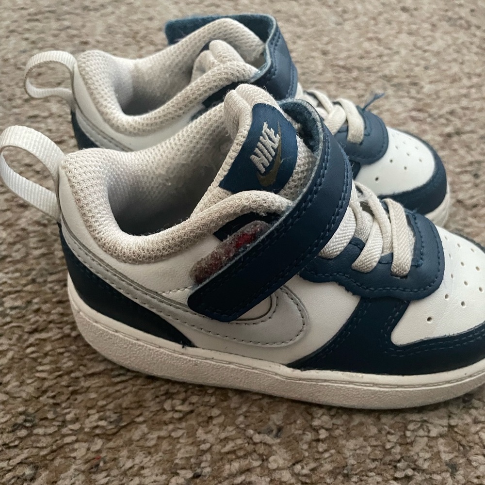 Toddler boy Nikes shoes